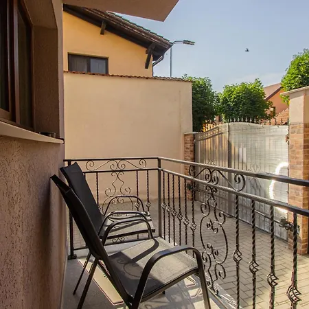 Deluxe Cozy - Address Bucharest