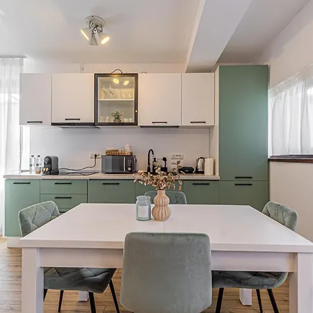 Deluxe Cozy - Address Apartment Bucharest