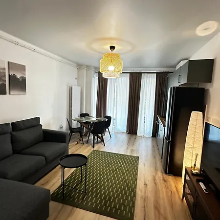 Apartment Deluxe Cozy - Address *