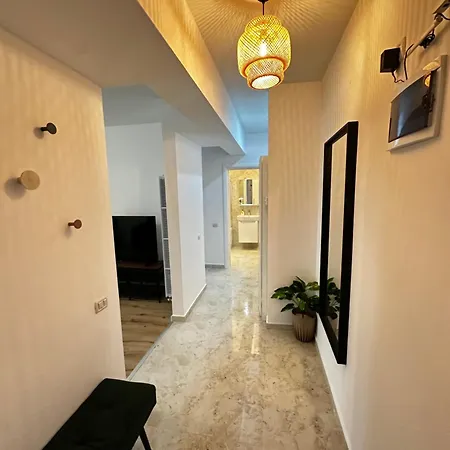 Appartement Deluxe Cozy - Address *