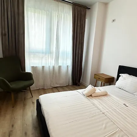 Deluxe Cozy - Address