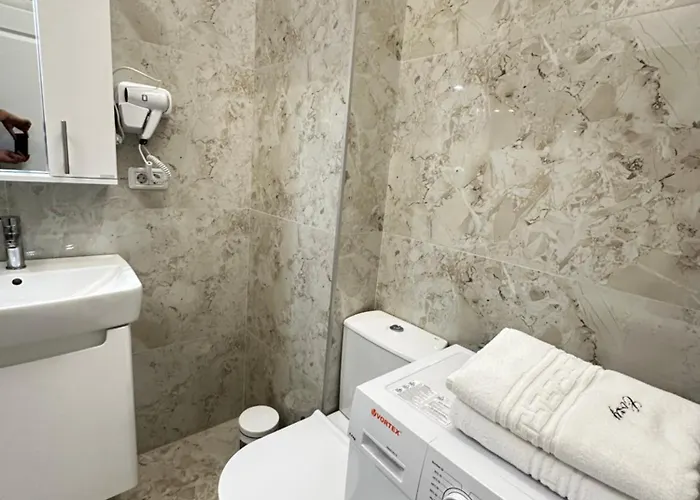 Deluxe Cozy - Address * ブカレスト