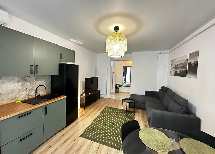 Deluxe Cozy - Address