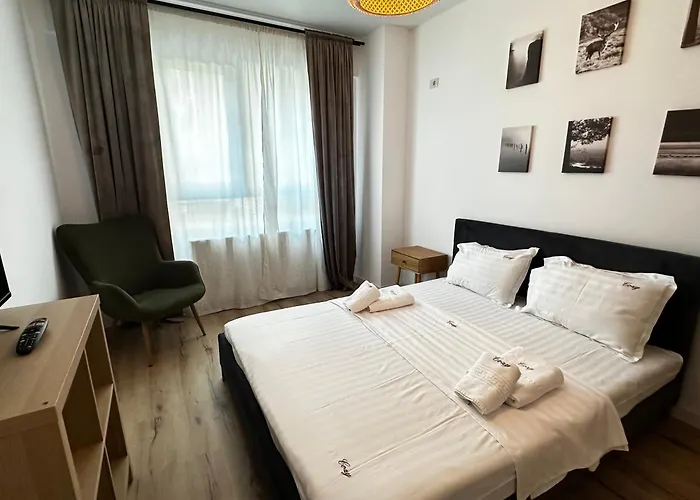 Deluxe Cozy - Address *