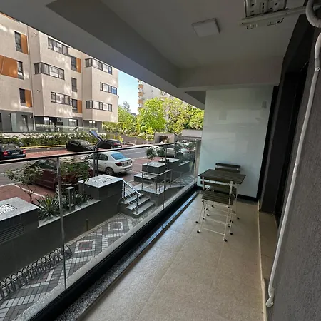 Deluxe Cozy - Address